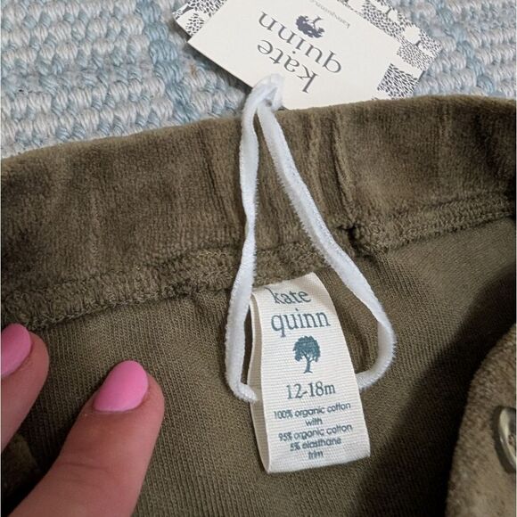 NWT Kate Quinn Velour Velvet Bloomer Shorts Button Green Size 12-18 Months - Picture 2 of 3